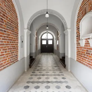 https://bridge-apartments-wonderful.krakowhotelspoland.com